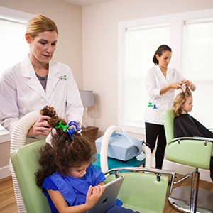 Head lice treatment at our lice removal salon